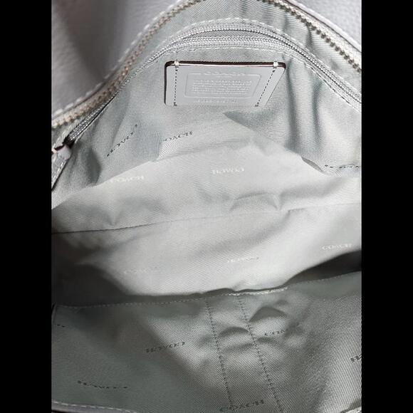 NWT Coach 57107 Turnlock Silver Chain - Picture 6 of 6